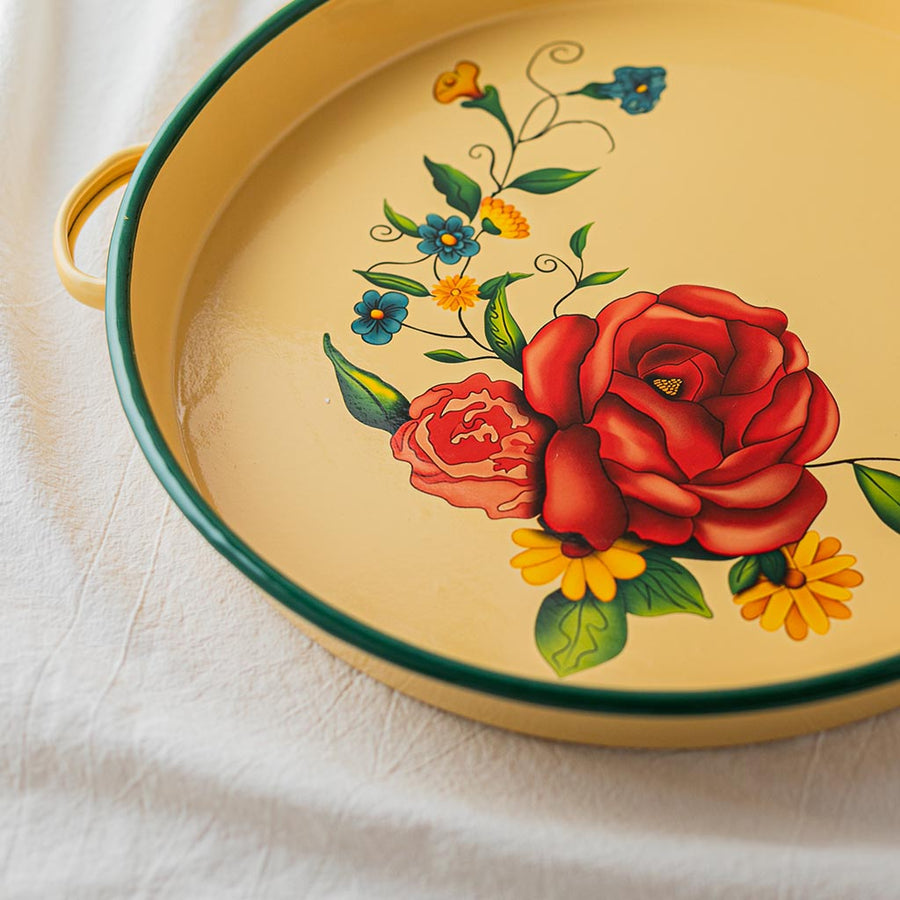 Roses Round Tray With Handles And Green Border